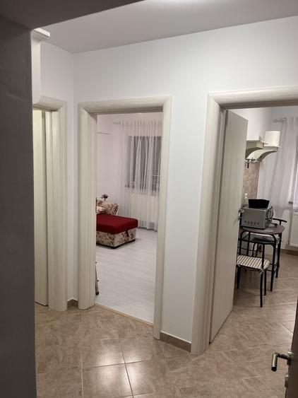 Garsonieră decomandată în Central