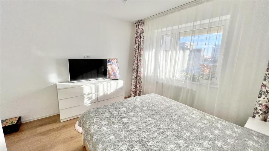 Apartament luminos si spatios Coresi Kasper - 10