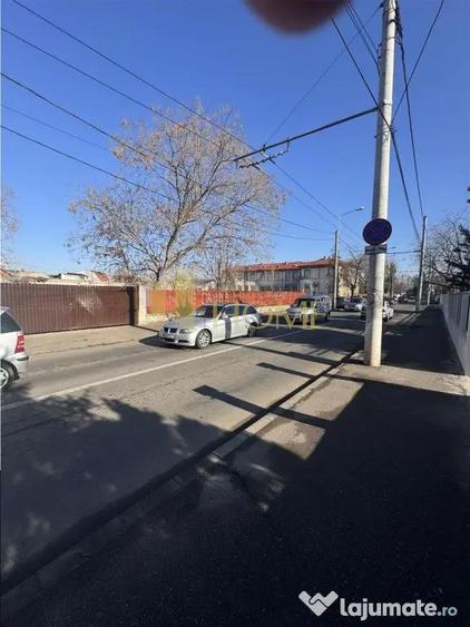Teren de 3261 mp, în Central