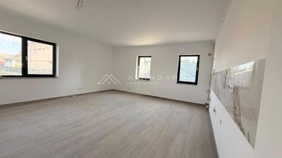 Apartament cu 3 camere semidecomandat, mobilat în Someșeni