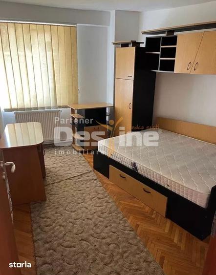 Apartament cu 3 camere decomandat în Elisabetin