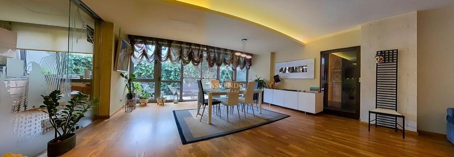 Apartament cu 5 camere decomandat, mobilat în Nord-Vest