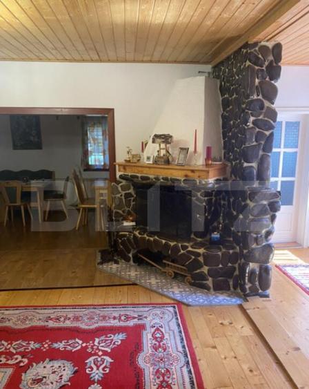 Spațiu comercial, de 590 mp, în Central