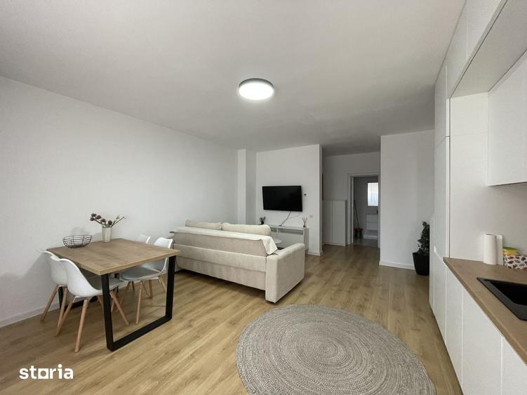 Apartament cu 3 camere în Cetate