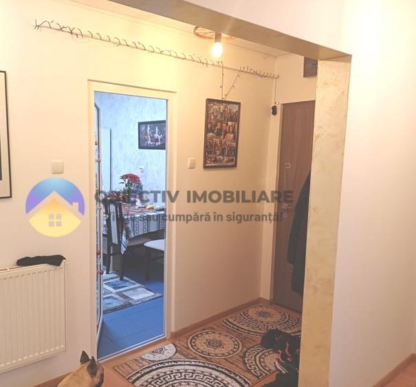 Apartament cu 4 camere decomandat, mobilat în Dărmănești