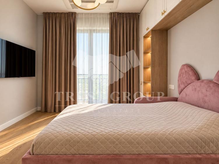 Apartament cu 5 camere decomandat, mobilat în Ștefan cel Mare