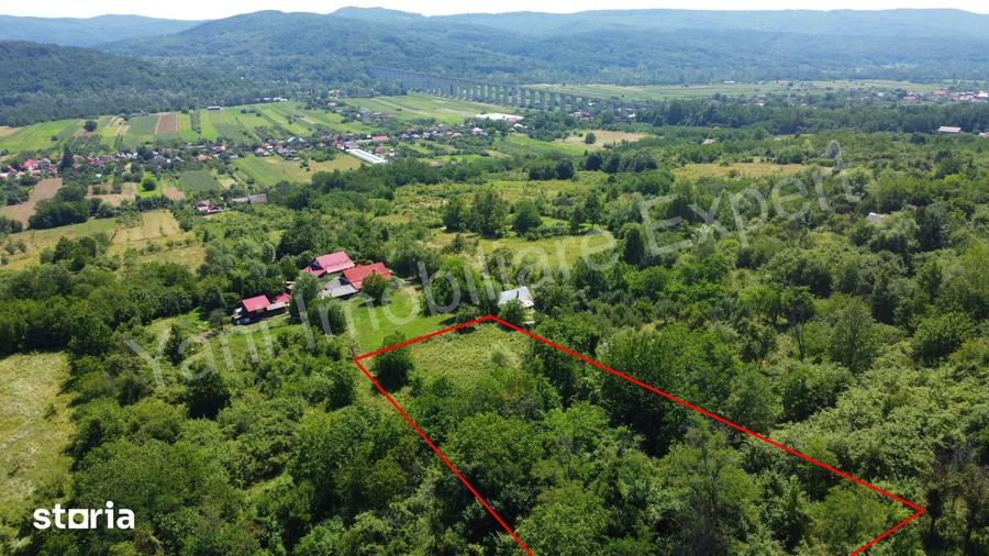 Teren de 2200 mp, în Ciofrângeni