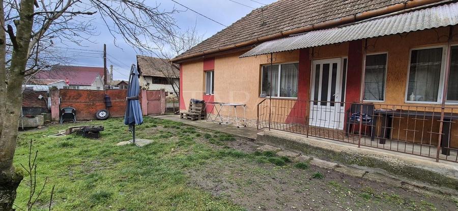 Casă individuală cu 3 camere cu Canalizare în Bonțida