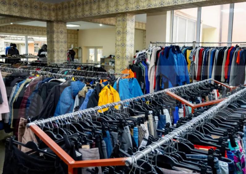 Casă cu 4 camere cu Teren 485 Mp în Central