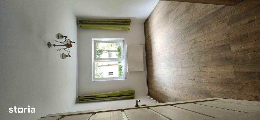 Apartament cu 2 camere decomandat în Tractorul