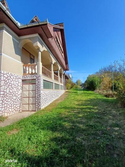 Casă cu 3 camere cu Teren 11508 Mp în Copăceni