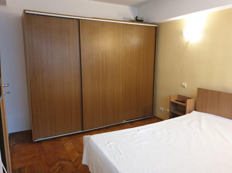 Apartament cu 2 camere semidecomandat în Vatra Luminoasă