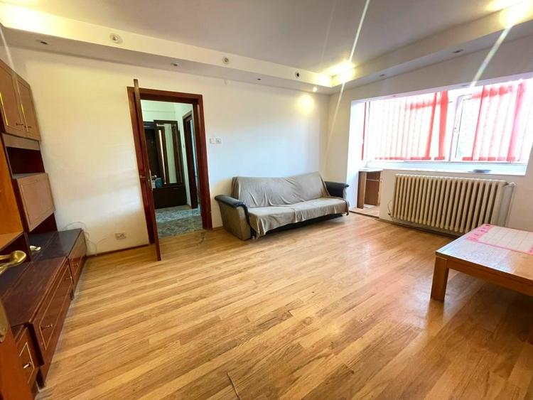 Apartament cu 2 camere semidecomandat în Tătărași