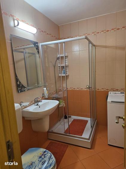 Apartament cu 2 camere semidecomandat în Vitan