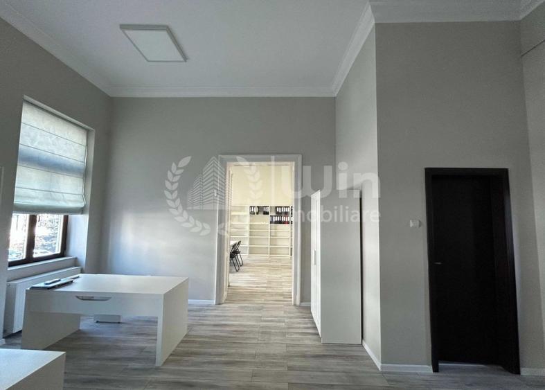 Apartament cu 2 camere semidecomandat, mobilat în Central — fotografia 3