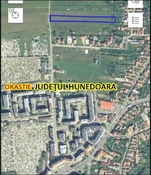 Teren de 4300 mp, în Central