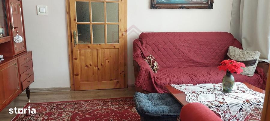 Casă cu 4 camere cu Teren 260 Mp în Central