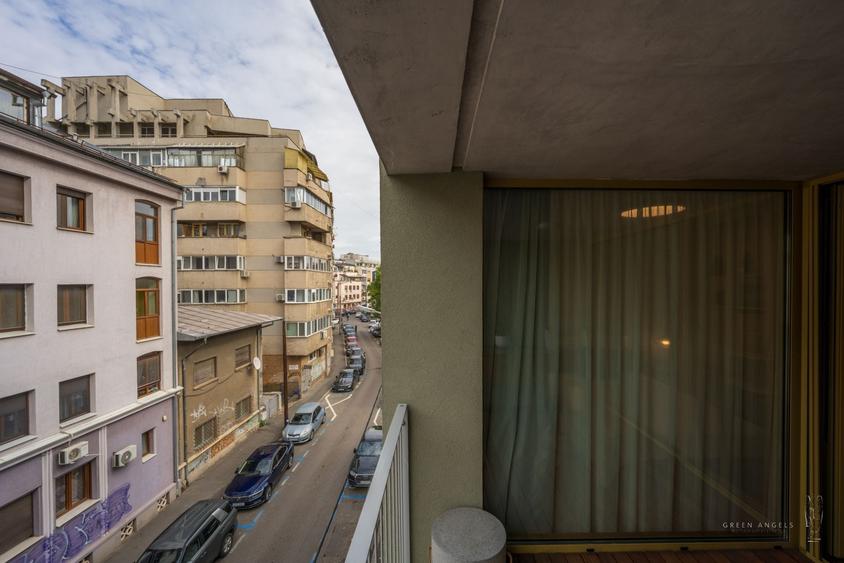 Apartament cu 2 camere semidecomandat în Victoriei