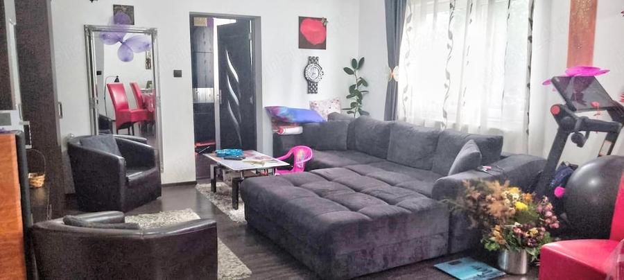 Casă cu 3 camere cu Teren 500 Mp în Central
