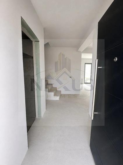 Casă cu 4 camere cu Teren 450 Mp în Berceni