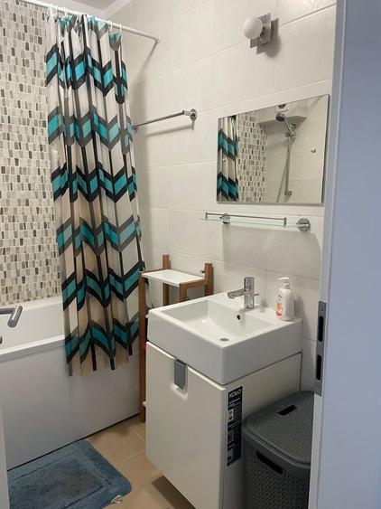 Apartament cu 2 camere semidecomandat în Bună Ziua