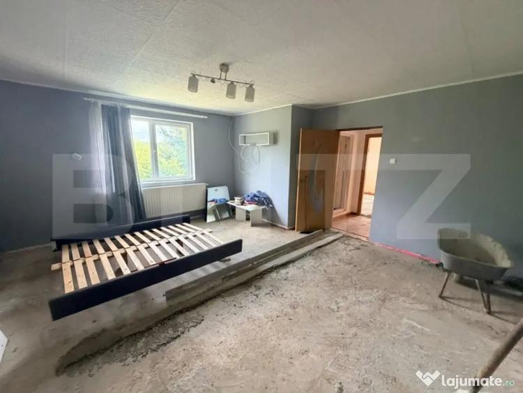Casă cu 6 camere cu Teren 2000 Mp în Predeluț