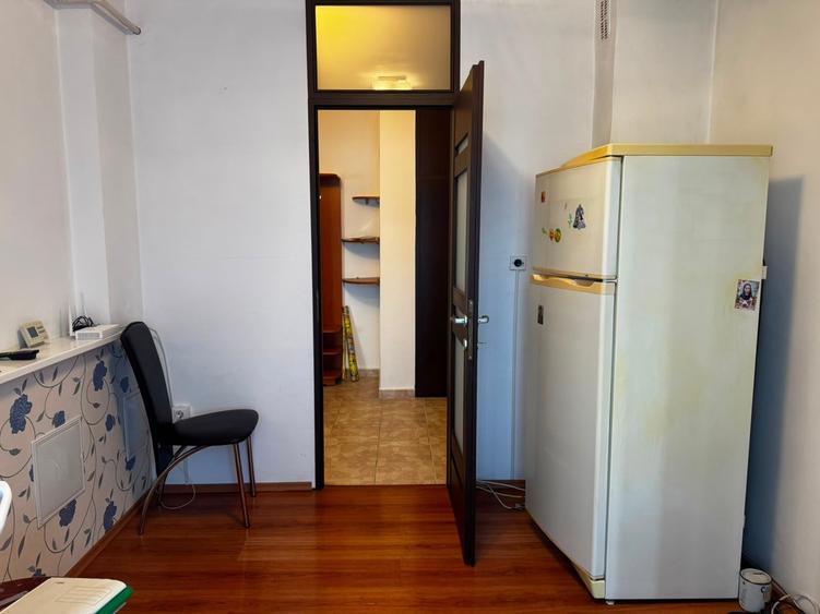 Apartament cu 2 camere în Rovine