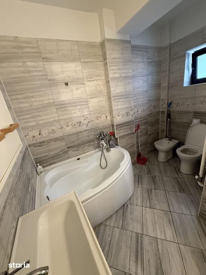 Apartament cu 2 camere, mobilat în Nord