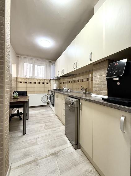Apartament cu 2 camere decomandat în Astra