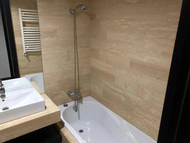 Apartament cu 2 camere decomandat, mobilat în Arcul de Triumf
