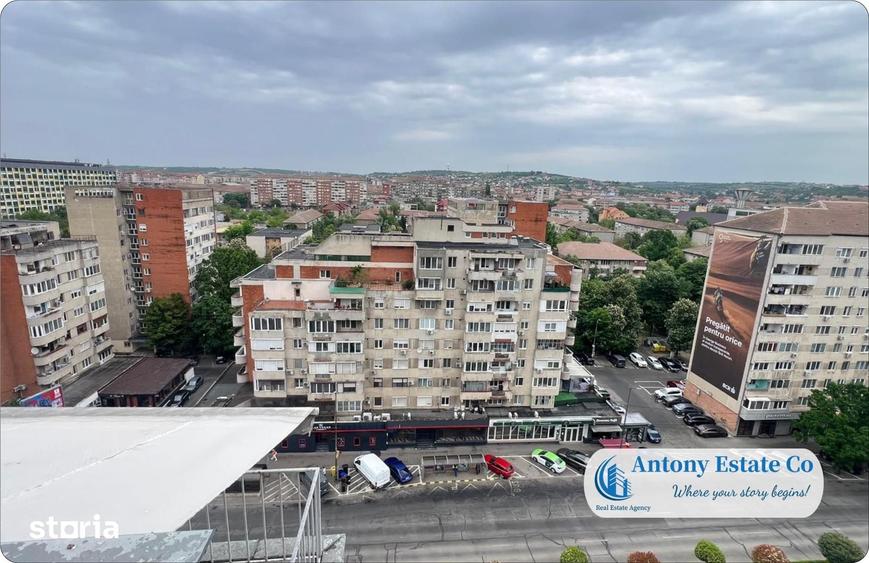 Garsonieră decomandată în Decebal