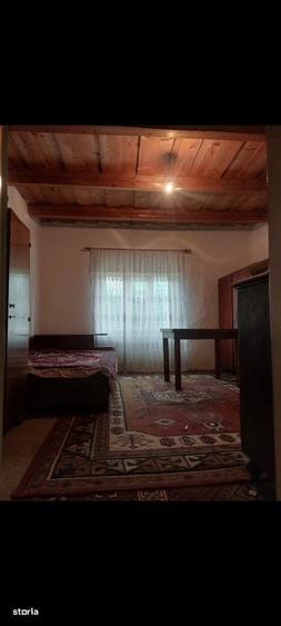 Casă cu 4 camere în Galșa