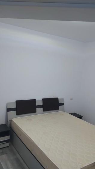 Apartament cu 2 camere decomandat în Valea Adâncă