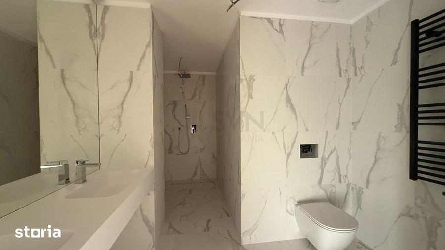 Apartament cu 4 camere în Tei