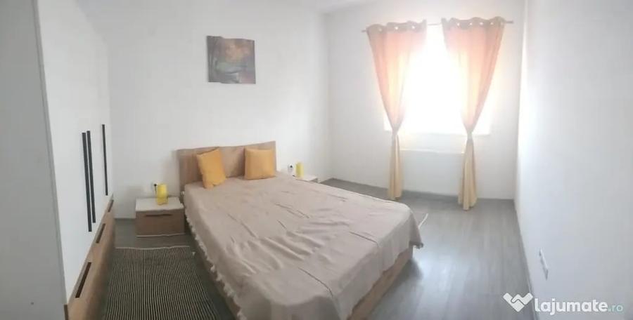 Apartament cu 3 camere decomandat în Șelimbăr
