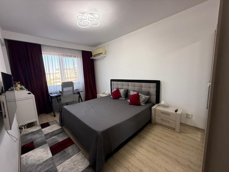 Apartament cu 2 camere decomandat, mobilat în Central