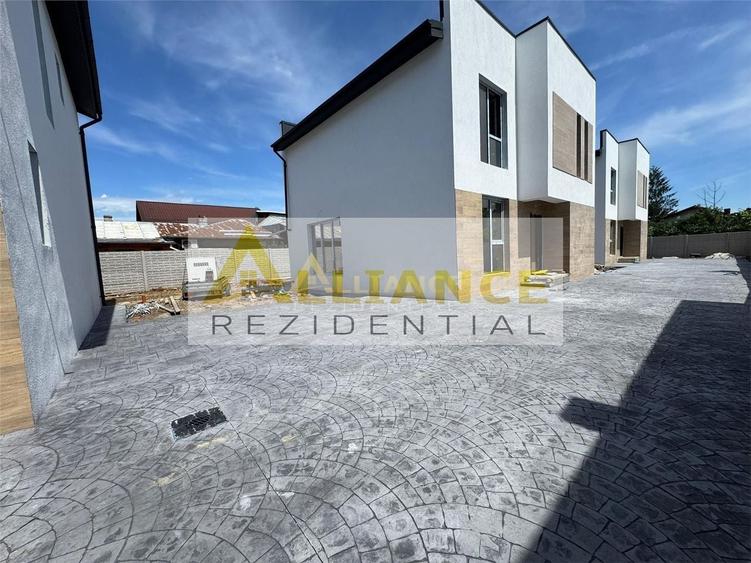 Casă individuală cu 5 camere cu Canalizare în Central