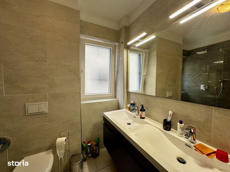 Apartament cu 2 camere, mobilat în Soarelui