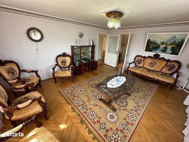 Casă cu 4 camere în Răgman