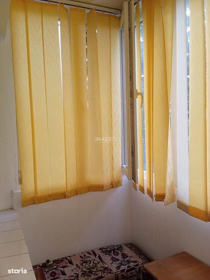 Apartament cu 2 camere semidecomandat în Podu Roș