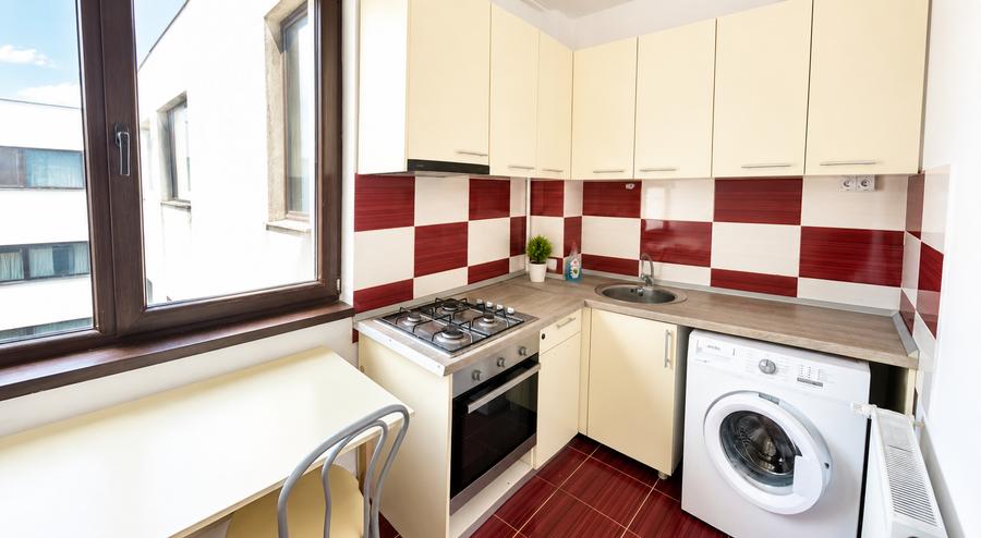 Apartament cu 2 camere semidecomandat în Pipera