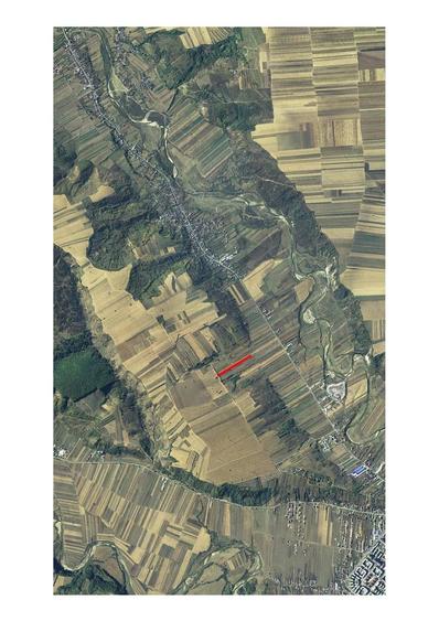Teren de 5150 mp, în Central