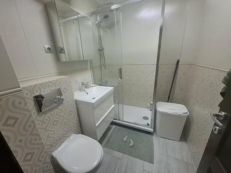 Apartament cu 2 camere semidecomandat în Săsar