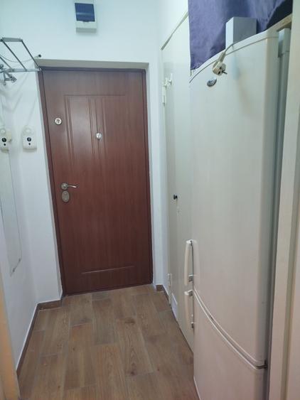 Garsonieră semidecomandată în Central