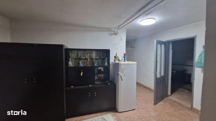 Casă cu 4 camere cu Teren 163 Mp în Central