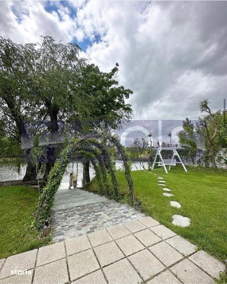 Apartament cu 4 camere în Străulești