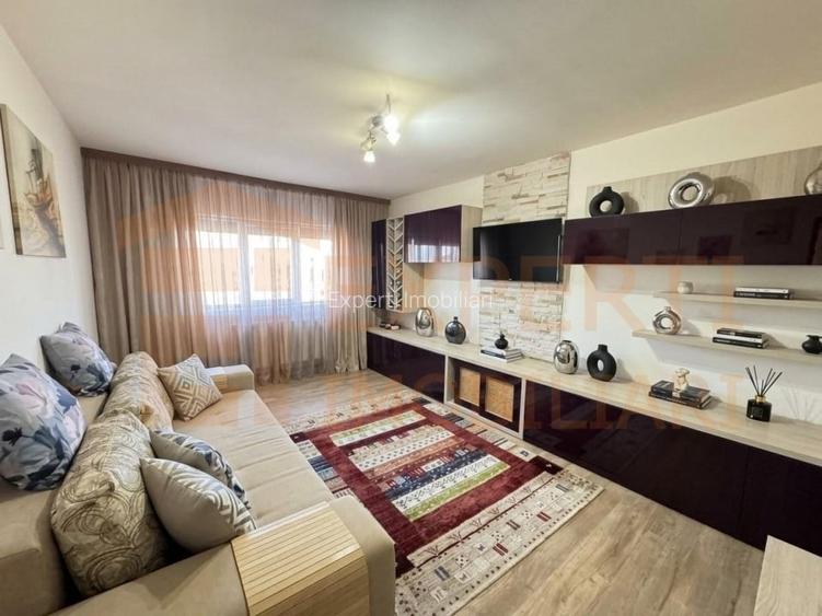 Apartament 2 camere decomandat, 2 balcoane, centrală pe gaze – zona Anda