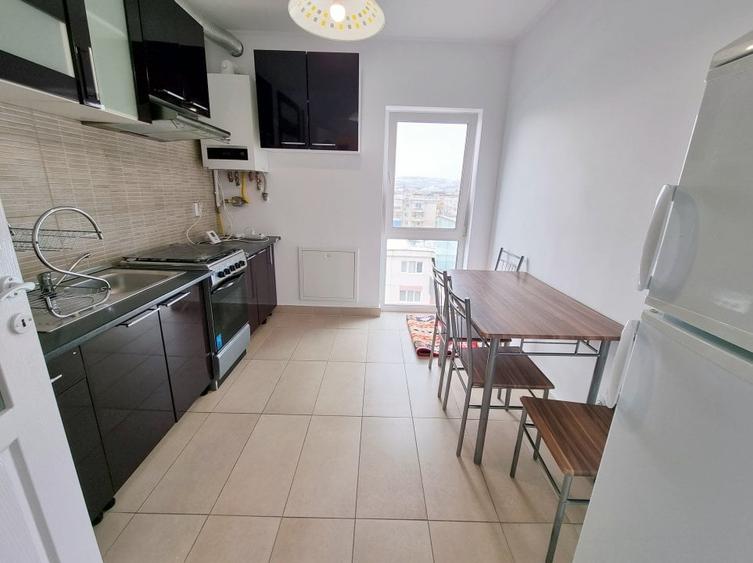 Apartament cu 2 camere decomandat, mobilat în Mărăști