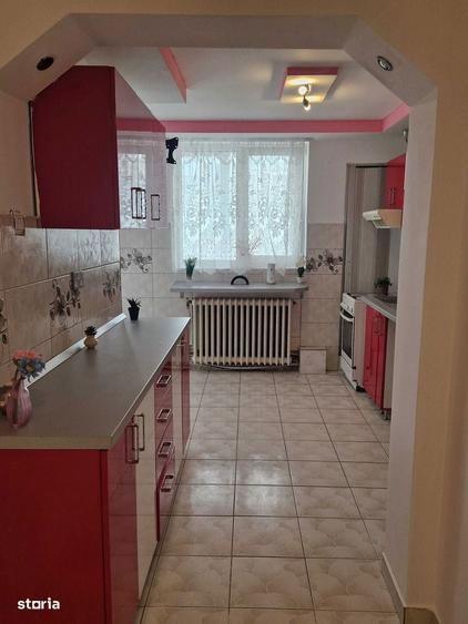 Apartament cu 2 camere decomandat în Decebal