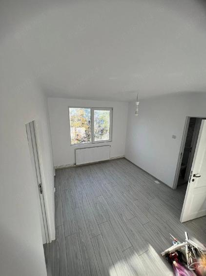 Apartament cu 2 camere nedecomandat în Micro 19